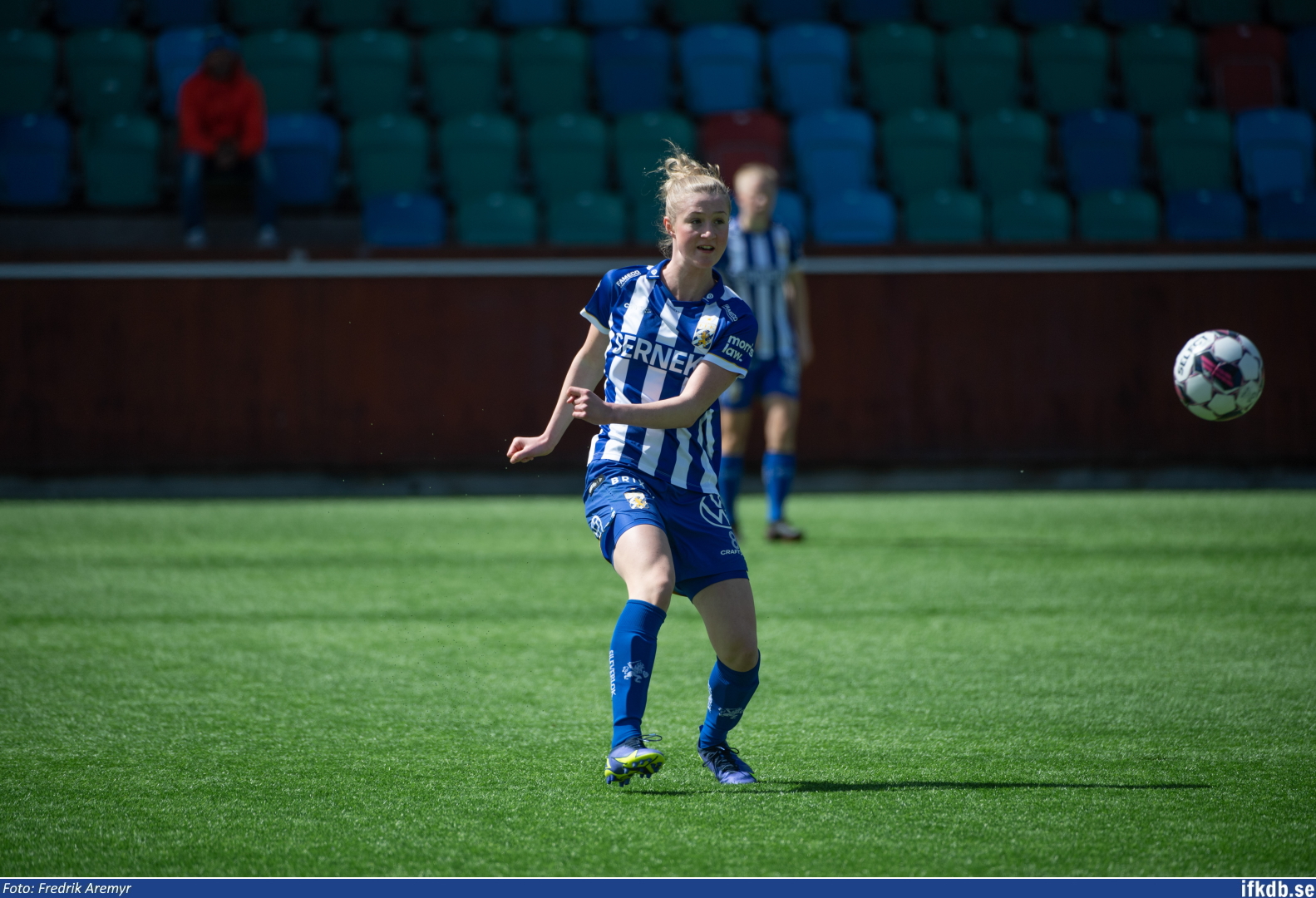 Alexandra Larsson i samband med hemmamatchen mot Utbynäs SK 2022.